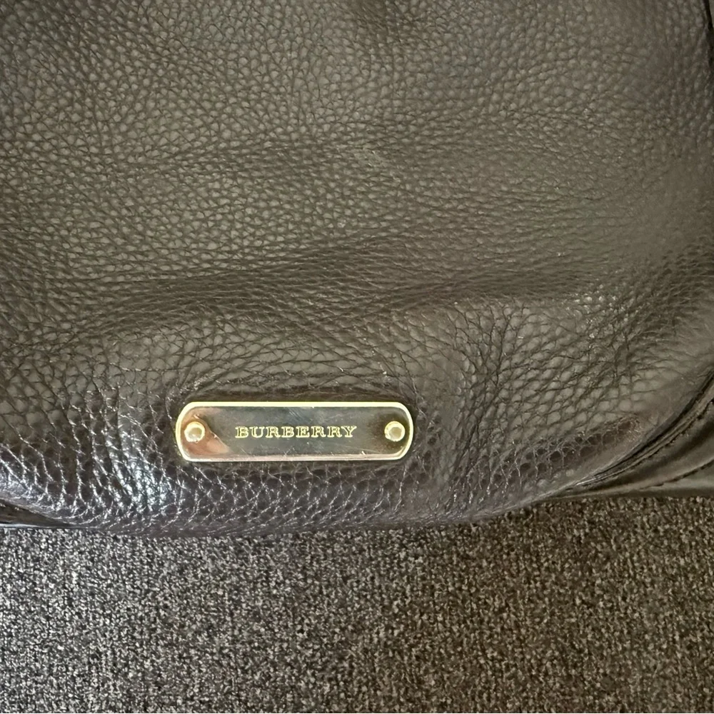 Burberry Elegant Dark Brown Leather Tote Bag - Picture 3 of 12